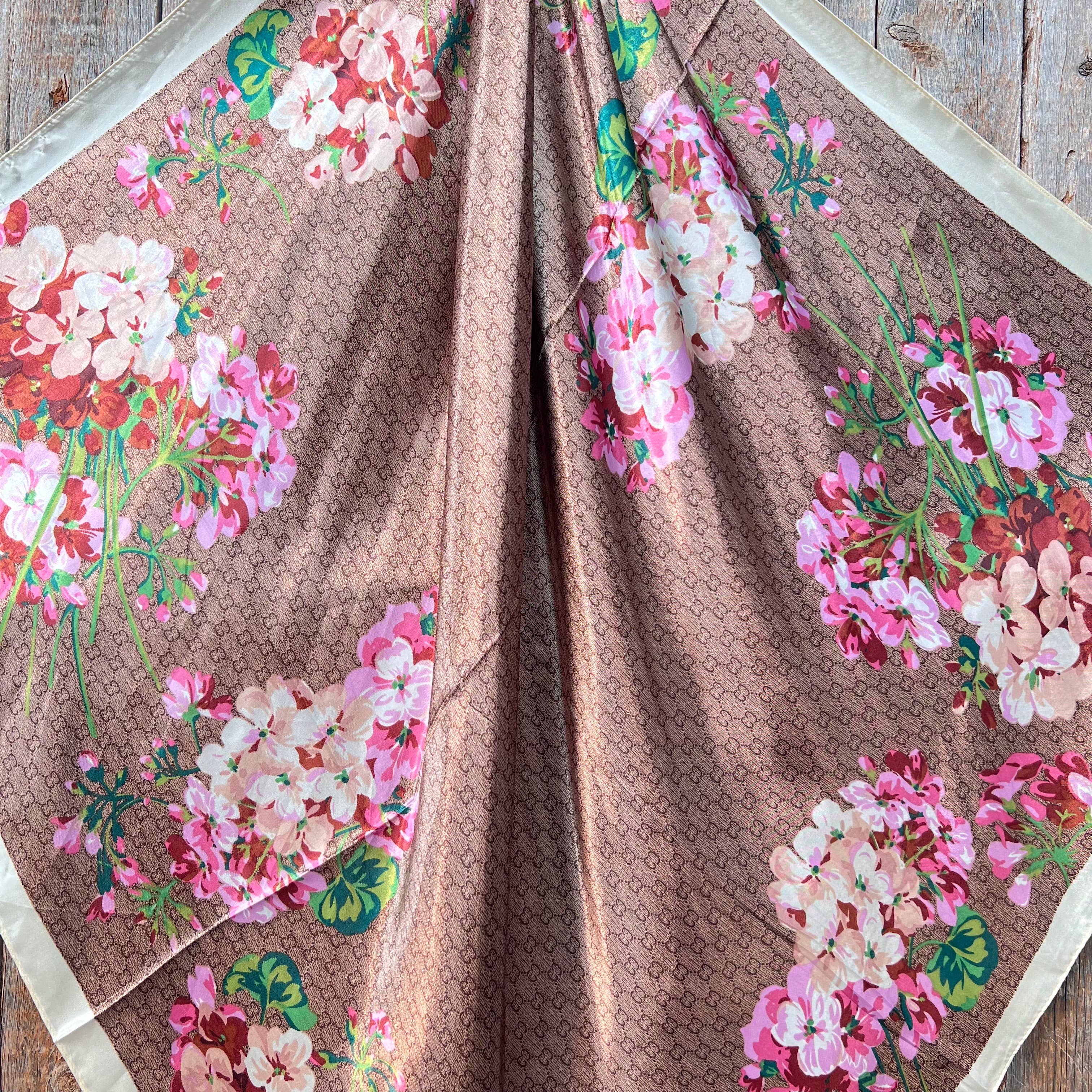 35X35" Cherry Blossom Wild Rag / Scarf WR406X