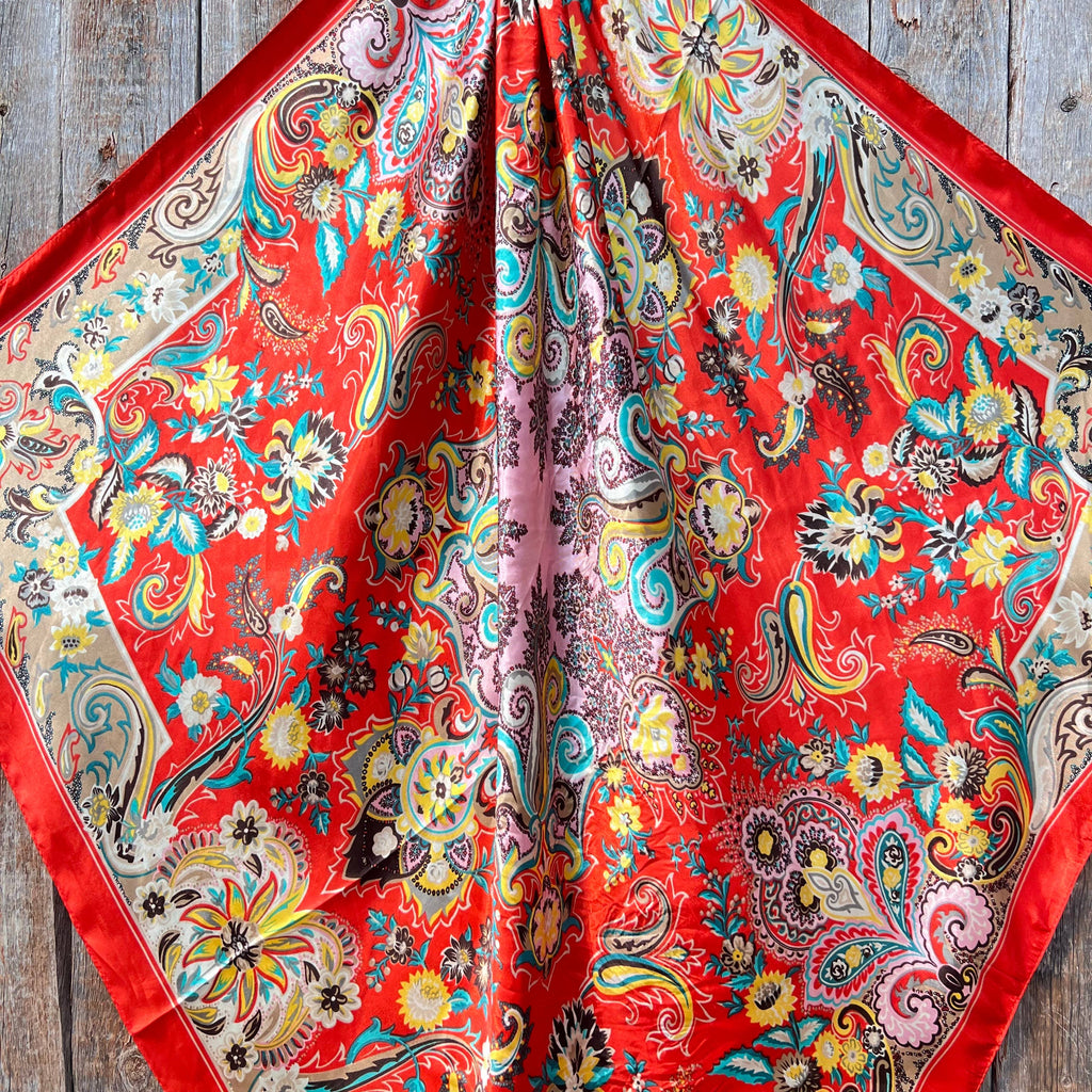 35X35" That's So 70's Wild Rag / Scarf - W190L Slide WRC231C