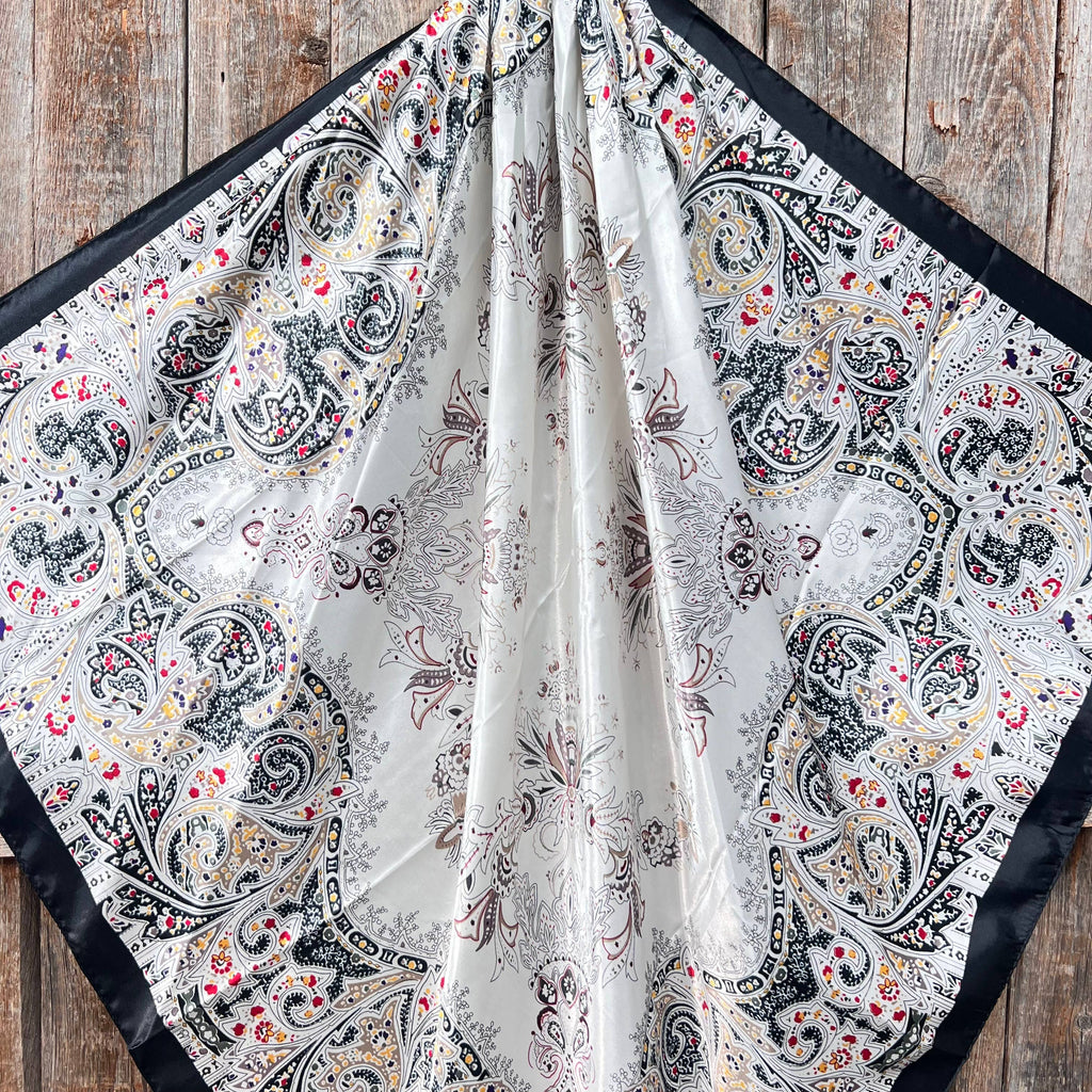 35X35"  Black Floral Wild Rag/Scarf WR3420